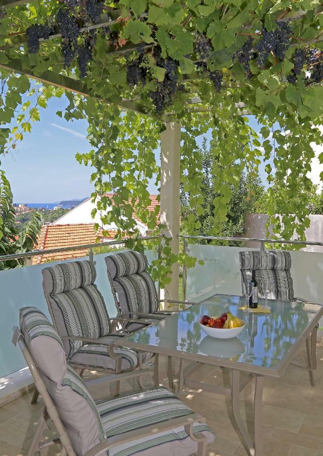 Abelia, Two Terraces, Hot Tub, Free Parking Daire Dubrovnik Dış mekan fotoğraf
